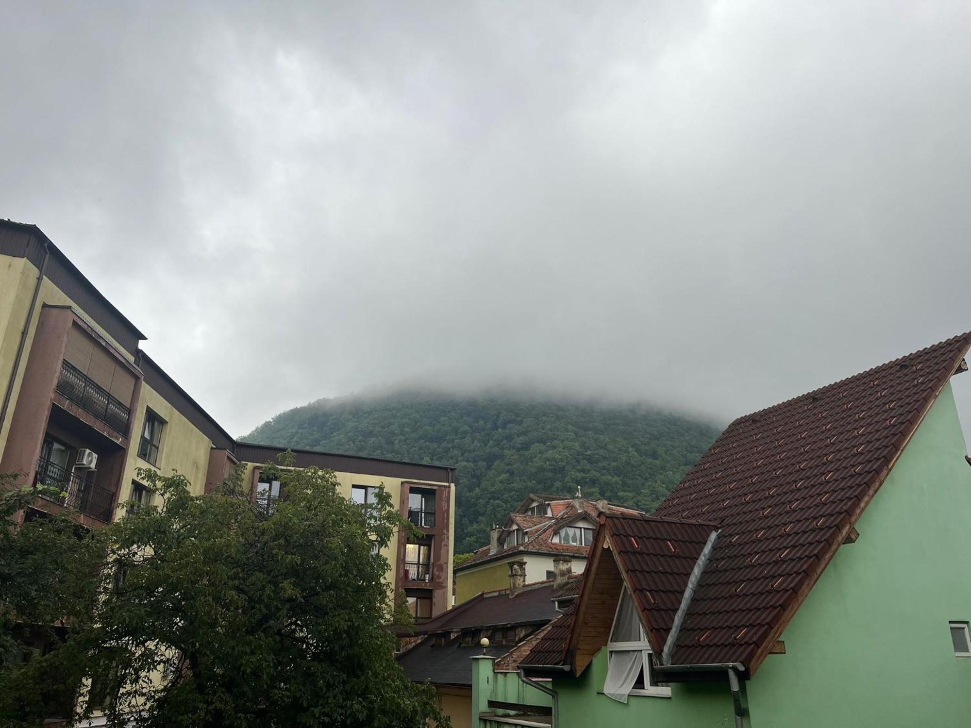 Casa Basarab Brasov Hotel Exterior photo